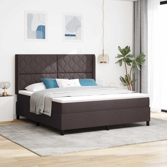  Box Spring Seng med Madrass & LED Mørk Brun 180x200 cm Stoff