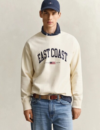 GANT Spray Graphic C Neck   Cream   XL