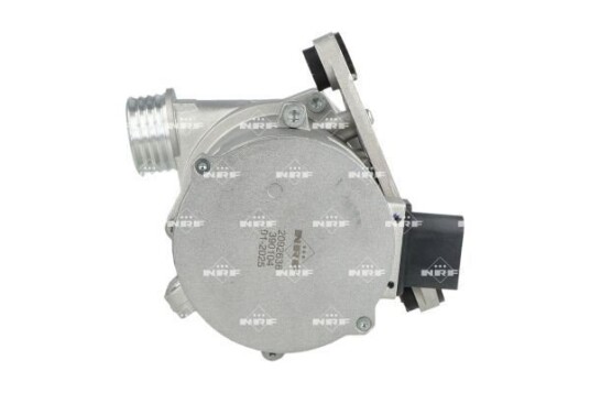 NRF 390104 Vannpumpe
