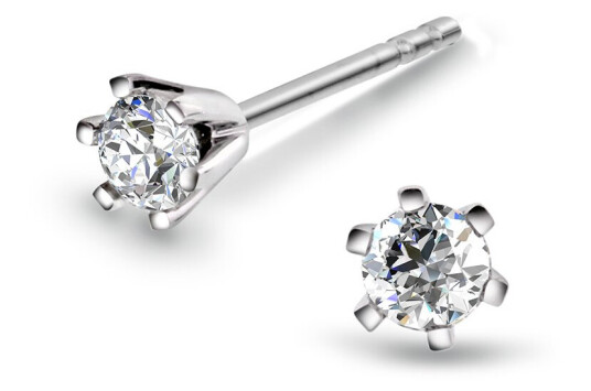 Olivia by Gullfunn, Øredobber i 585 hvitt gull med diamant 0,30 ct