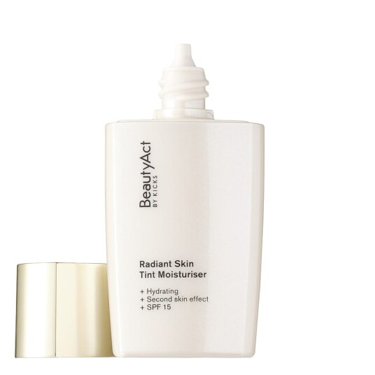 Radiant Skin Tint Moisturiser 03N