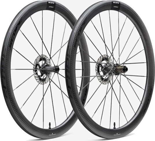 Scope Artech 4.A disc hjulsett 700c 45mm XDR body black decals carbon