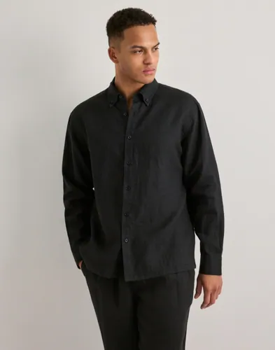 Que Sera Sera Louis Linen Shirt LS Linskjorter Svart Que Sera Sera Louis Linen Shirt LS Linskjorter Svart