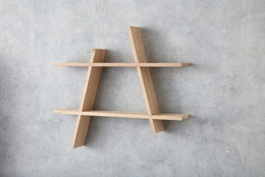 Andersen Furniture A-Shelf vegghylle Medium 52x9x46 cm Oak Andersen Furniture A-Shelf vegghylle Medium 52x9x46 cm Oak