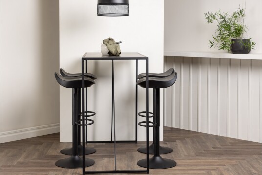 Brea Spisegruppe 120 cm Rektangulær med 4 Adesto Stoler Sort