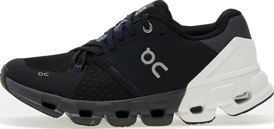 Joggesko On W Cloudflyer Wide Black/ White EUR 36.5