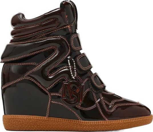 Steve Madden Mavis BRN PATENT 39 Steve Madden Mavis BRN PATENT 39