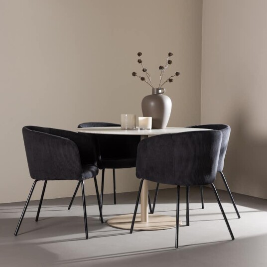 Spisegruppe Venture Home Lycke Ø110 med 4 stk Berit Stoler