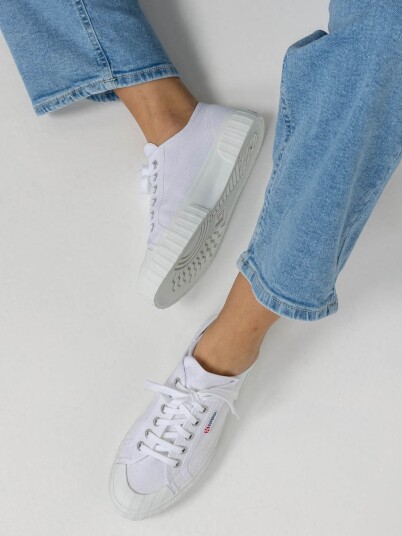 Superga 2630 Stripe Hvit 36 Superga 2630 Stripe Hvit 36