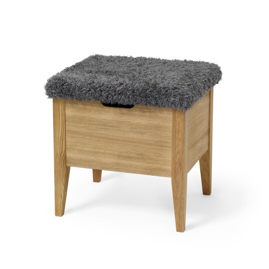 Torkelson Klinte benk 45 cm Oljet eik/saueskinn 47 x 46 cm Natur