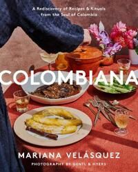 Colombiana Av Mariana Velasquez