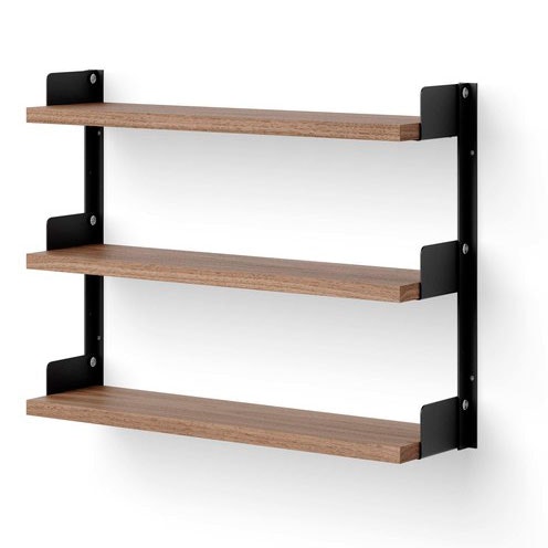 New Works Tea Shelf vegghengt hylle 46x62,5 cm Valn?tt New Works Tea Shelf vegghengt hylle 46x62,5 cm Valn?tt