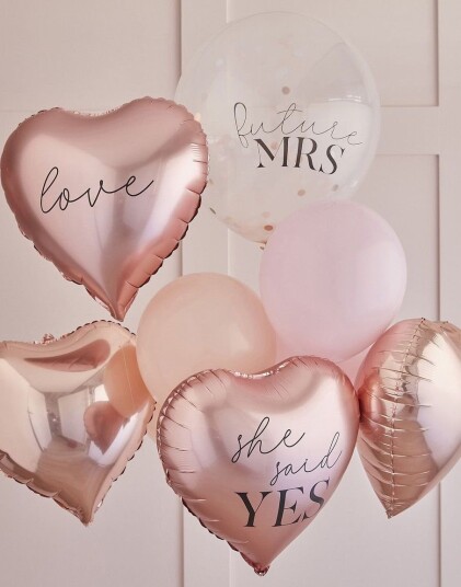 9 Stk. Bukett med Latex og Folieballonger Blush Hen