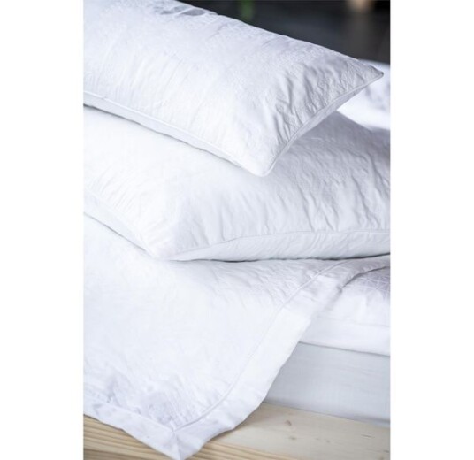 Staalnacke Core sengeteppe 140x260