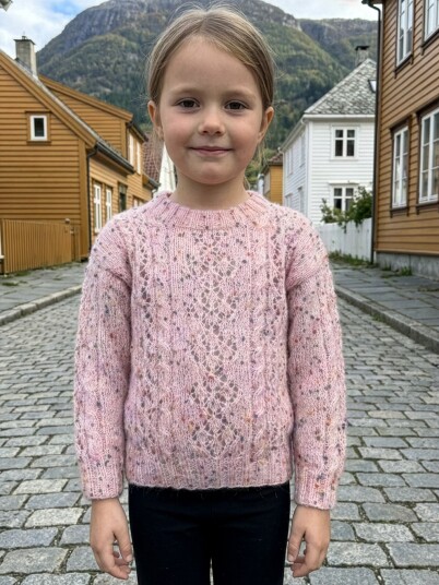 Dale Garn 469-15B Multe genser