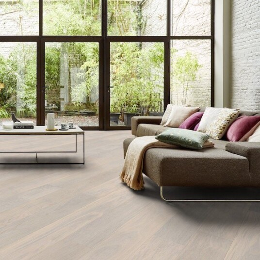 Tarkett Shade Eik Cotton White Plank XT Hvit Tarkett Shade Eik Cotton White Plank XT Hvit