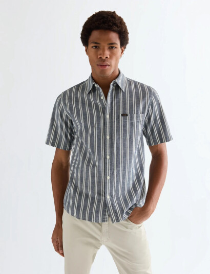 Wrangler Ss Chambray Shirt - Blue - S x 00 Wrangler Ss Chambray Shirt - Blue - S x 00