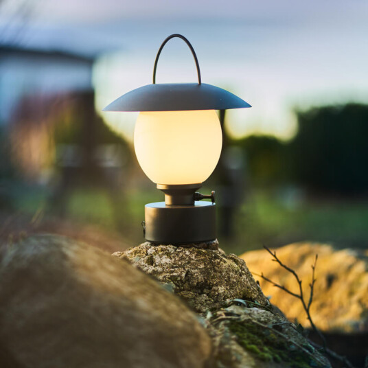 Castro bordlampe oppladbar Svart Castro bordlampe oppladbar Svart