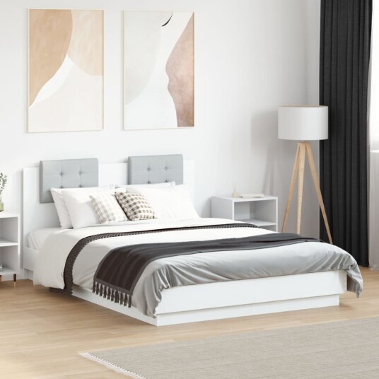  Sengeramme med hodegavl hvit 135x190 cm konstruert tre 8721012276895