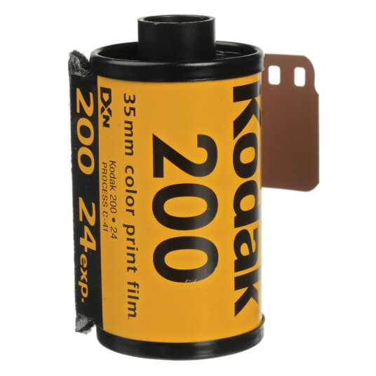 Kodak 135 Gold 200 24x3 3pk. Negativ fargefilm. ISO 200. 3x24exp Kodak 135 Gold 200 24x3 3pk. Negativ fargefilm. ISO 200. 3x24exp