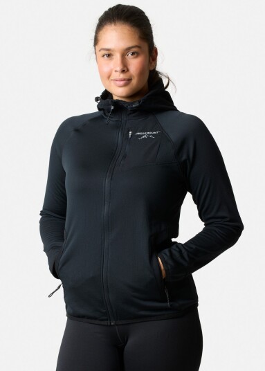 Swedemount Lofoten Tech Fleece Zip Hood W Black 40 Trøyer Swedemount Lofoten Tech Fleece Zip Hood W Black 40 Trøyer