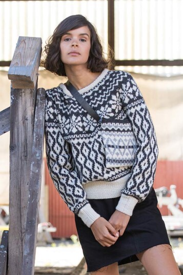 Dale Garn 394 12 Anitra Kort Genser Natur