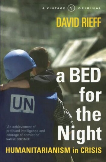 A Bed For The Night Av David Rieff