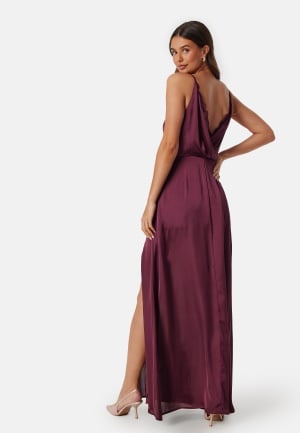 Bubbleroom Occasion Drapy-Back Slit Satin Gown Wine-red 38