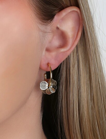 SNÖ of Sweden Flora Petal Oval Ear Plain G Onesize Gold ONE SIZE SNÖ of Sweden Flora Petal Oval Ear Plain G Onesize Gold ONE SIZE