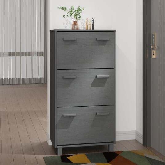 vidaXL Skoskap HAMAR mørkegrå 59,5x35x117 cm heltre furu vidaXL Skoskap HAMAR mørkegrå 59,5x35x117 cm heltre furu