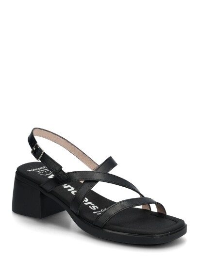 Wonders Moai 03 Black 40 Wonders Moai 03 Black 40