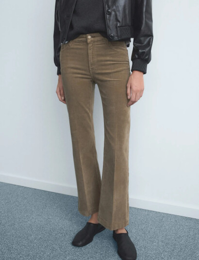 Mango Corduroy Flared Jeans Khaki green 42