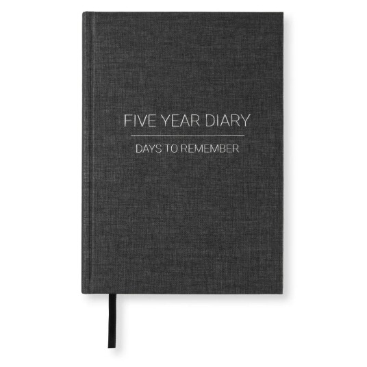 Paperstyle Dagbok Five Year Diary A5 Transparent black Paperstyle Dagbok Five Year Diary A5 Transparent black