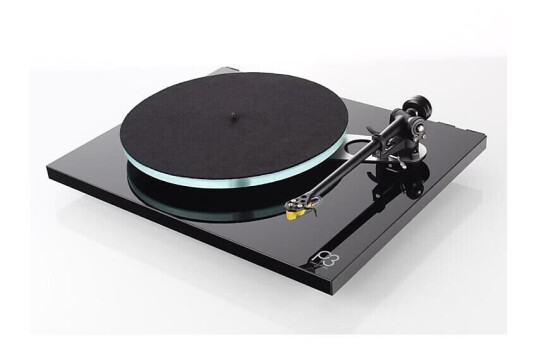 Rega Planar 3 platespiller, Exact, sort Spesialversjon Exact pickup, RB330 arm