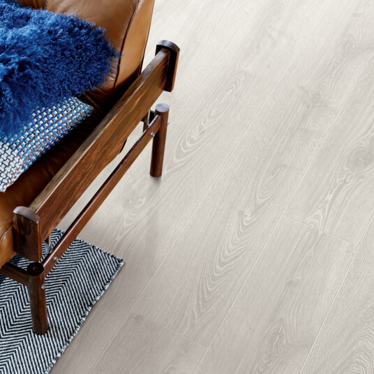 PERGO LAMINATGULV VISBY PRO STUDIO OAK PERGO LAMINATGULV VISBY PRO STUDIO OAK