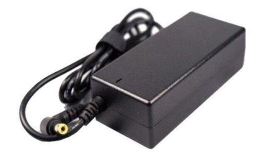 ASUS 65W Original AC Strømadapter til Bærbar PC - Svart
