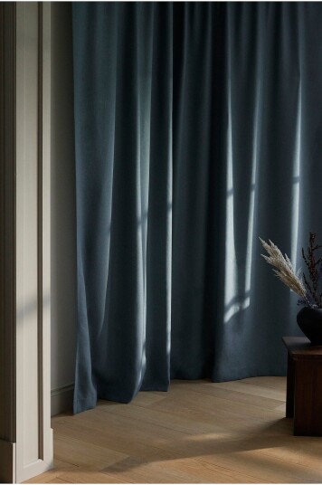 Jotex Målbestilt Mørkleggingsgardin Gråblå DEJA 174859302028