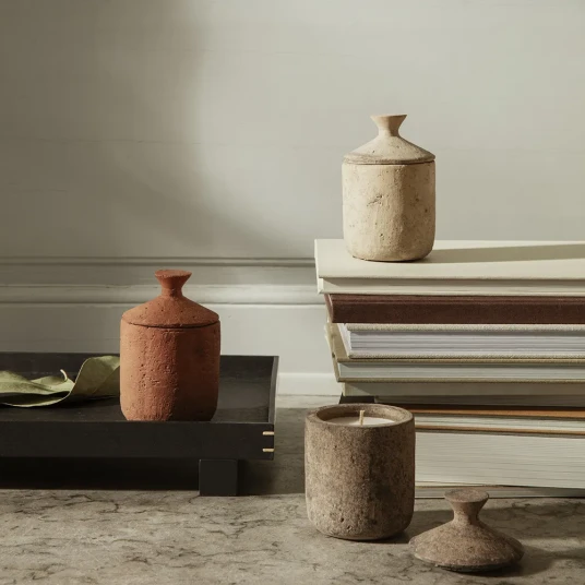 Ferm Living Duftlys Ura Red Sienna Sitrongress Ferm Living Duftlys Ura Red Sienna Sitrongress