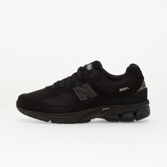 Joggesko New Balance 2002 Black/ Black Metallic EUR 38.5 Joggesko New Balance 2002 Black/ Black Metallic EUR 38.5