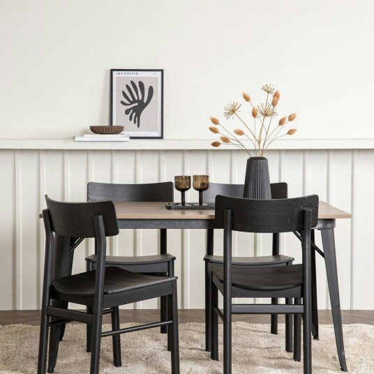 Spisegruppe Venture Home Tempe med 4 Montros Stoler