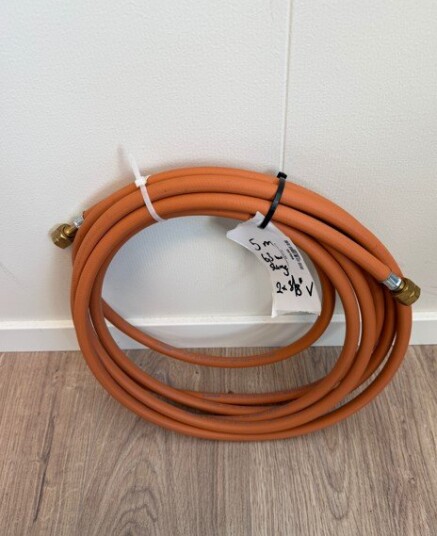 Propanslange 6,3 mm 2x 3/8" v 5 M Propanslange 6,3 mm 2x 3/8" v 5 M