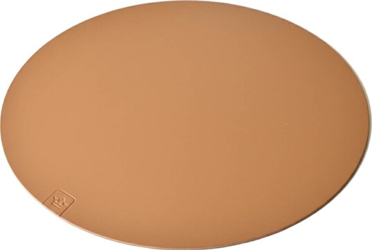 Nordan Home Bordbrikke i skinn rund 35 cm lys brun Nordan Home Bordbrikke i skinn rund 35 cm lys brun