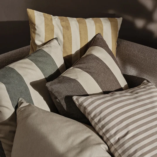 Ferm Living Strand Dekorativ pute Dark Lichen/Parchment
