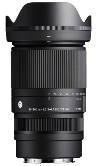 Sigma 16-300mm f/3.5-6.7 DC OS Contemporary. APS-C. L-mount
