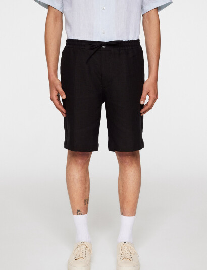 J. Lindeberg Brady Drape Linen Shorts - Black - 44