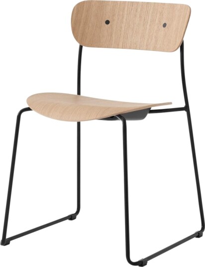 &Tradition Pavilion AV51 Spisestol Sort/ Lakkert Eik