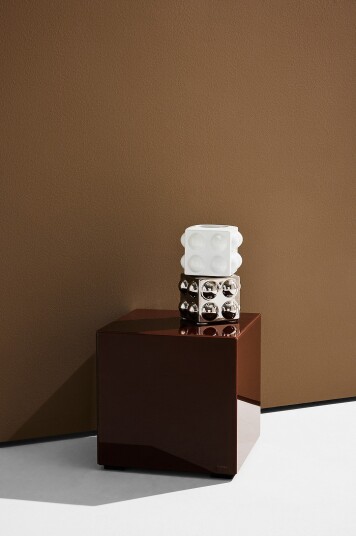 Pastill Pop kube i farget glass 35x35 cm Brun