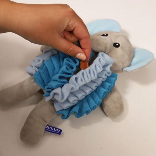 Battersea Gjemme Til Godbiter Elefant