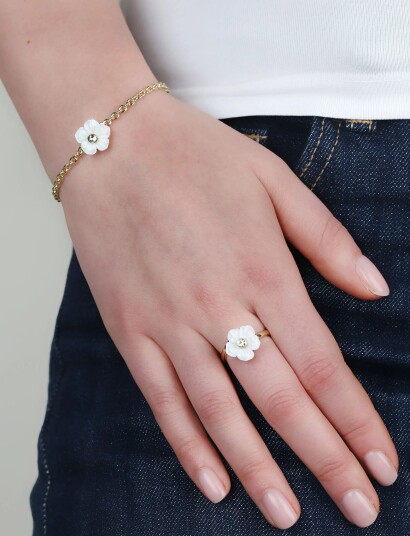 SNÖ of Sweden Florette Brace G/White Onesize   Gold   ONE SIZE