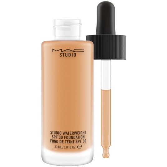Mac Studio Waterweight Vitamin E Long Lasting Flytende Foundation Nc45 Spf 30, 30 Ml
